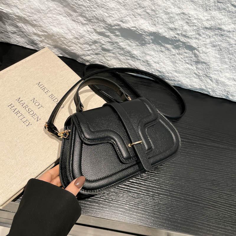 2025 Spring New Temperament Fashionable Shoulder Crossbody Foreign Style Solid Color Simple Texture Personalized Small Shoulder Bag