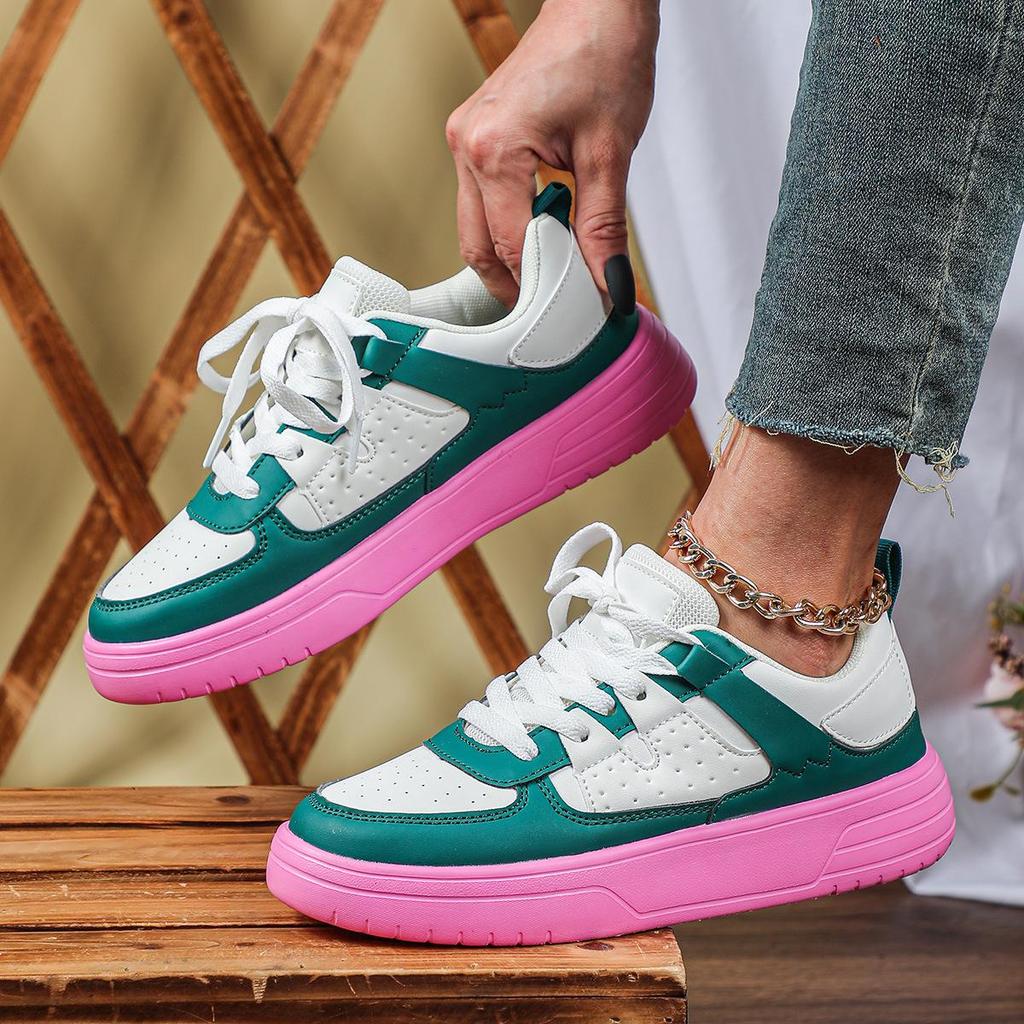 Korean-Style Trendy Thick-Soled Lace-Up Sneakers for Couples - Soft, Comfortable, Fashionable Outdoor Casual Women's Shoes