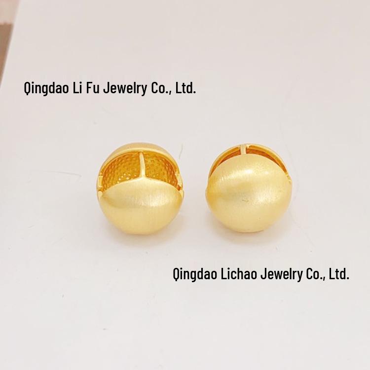 Серьги-шары из матового серебристого металла Savi Blogger для темперамента холодного ветра