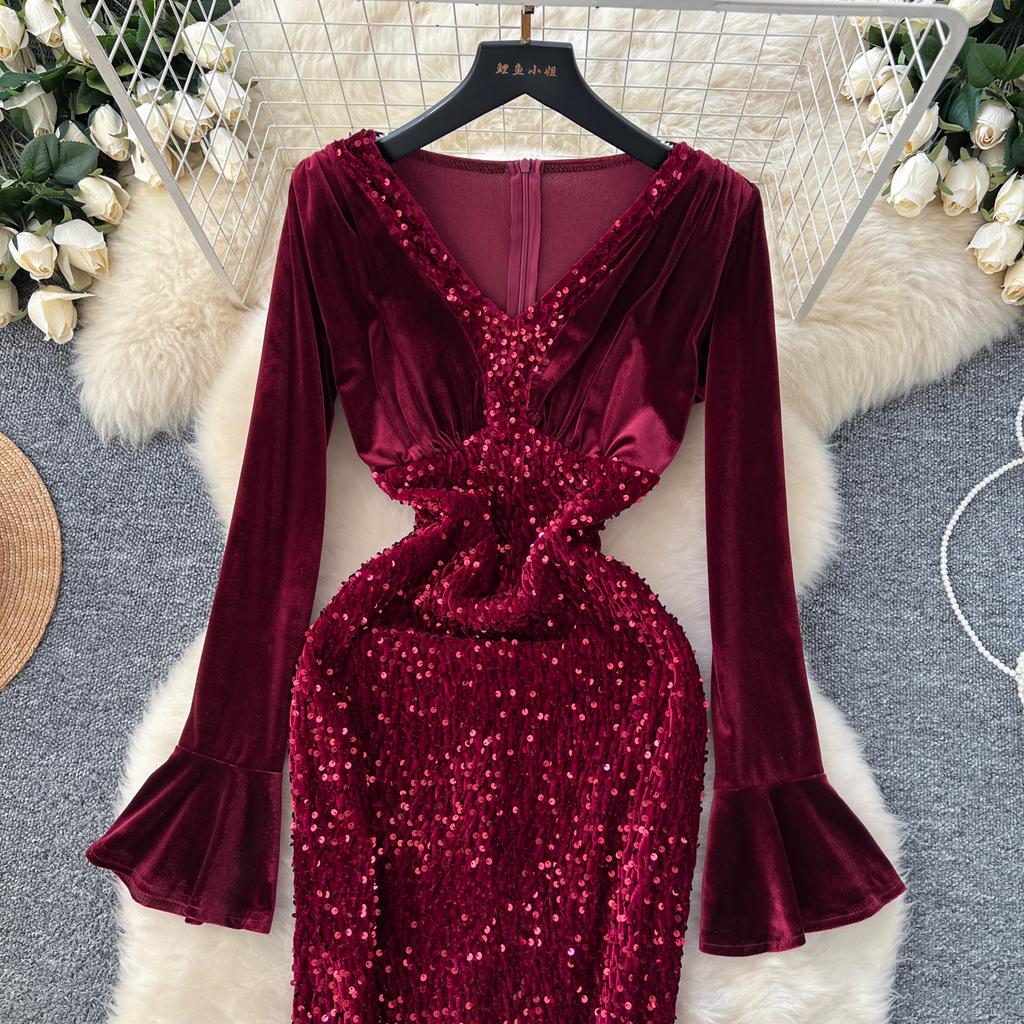 Vestidos de fiesta de noche para mujer de alta gama de celebridades sexys con escote en V de terciopelo con mangas acampanadas y empalme de lentejuelas y brillo