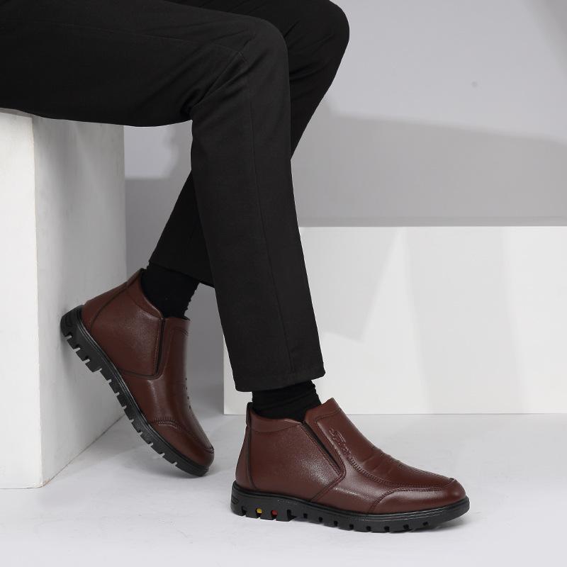 Shoes Men Winter Boots Business Genuine Leather Ankle High-top Cotton Man Snow Boots With Full Fur lining for father tyh6