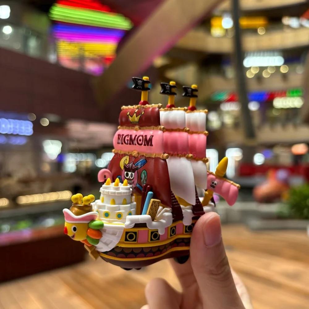 POP MART One Piece Thousand Sunny Ship Great Route Series Collectible Fashion Anime Vehicle Model For Anime Fans And Collectors