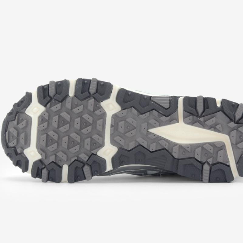 New Balance Adidași Unisex Mt410