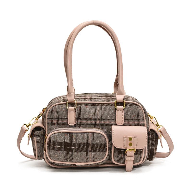 Premium texture bowling bag women's 2025 autumn and winter new trendy Boston handbag versatile commuter messenger bag