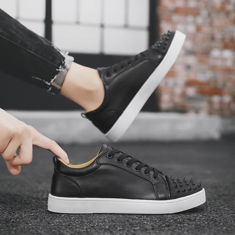 Men's White Microfiber Leather Rivet Low-Top Sneakers - Stylish Autumn Casual Shoes