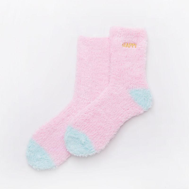 Fleece Lined Thickened Mid Calf Socks Solid Color Embroidered Coral Velvet Socks for Women Girls Macaron Colored Warm Postpartum Fleece Socks