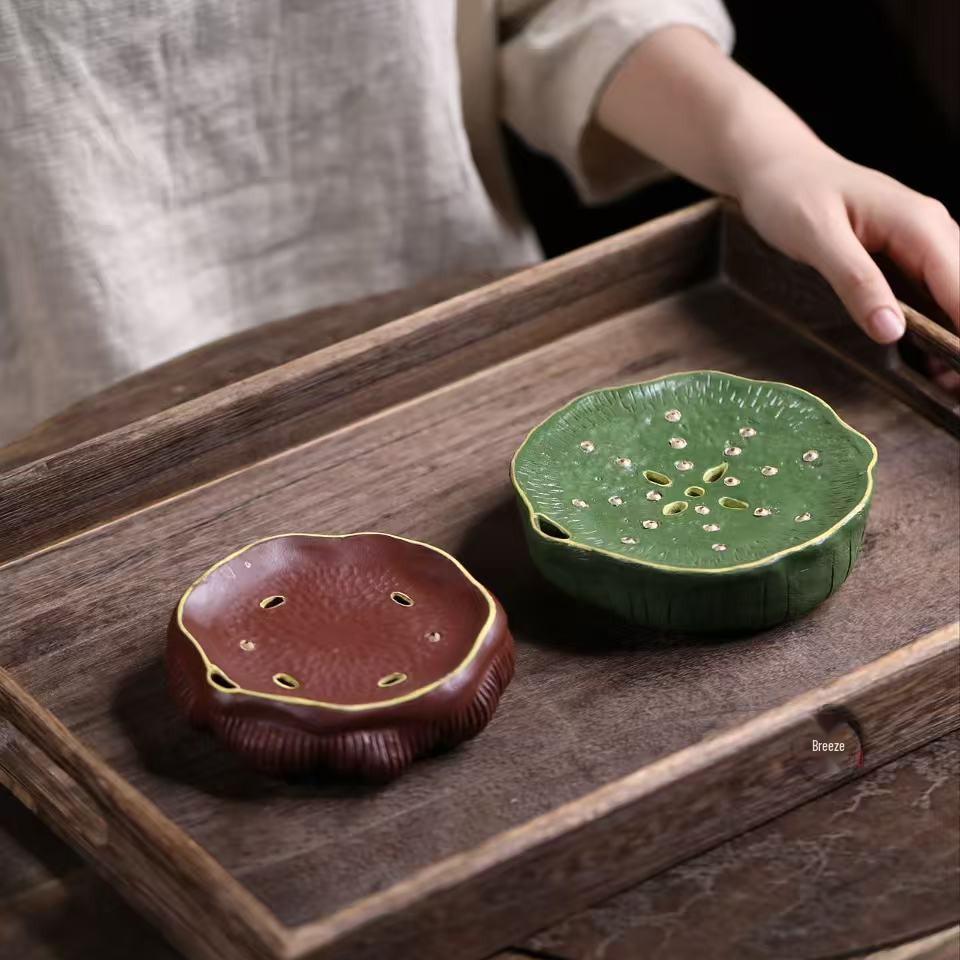 Yixing Handmade Zisha Lotus Pod Teapot Stand - Biomorphic Water-Storing Tea Mat for Gongfu Ceremony