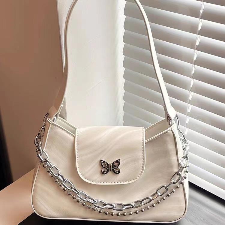 2025 Sweet Cool Baguette Bag French Niche Designer Hot Girl Chain Shoulder Bag Fashionable and Stylish Underarm Bag for Women