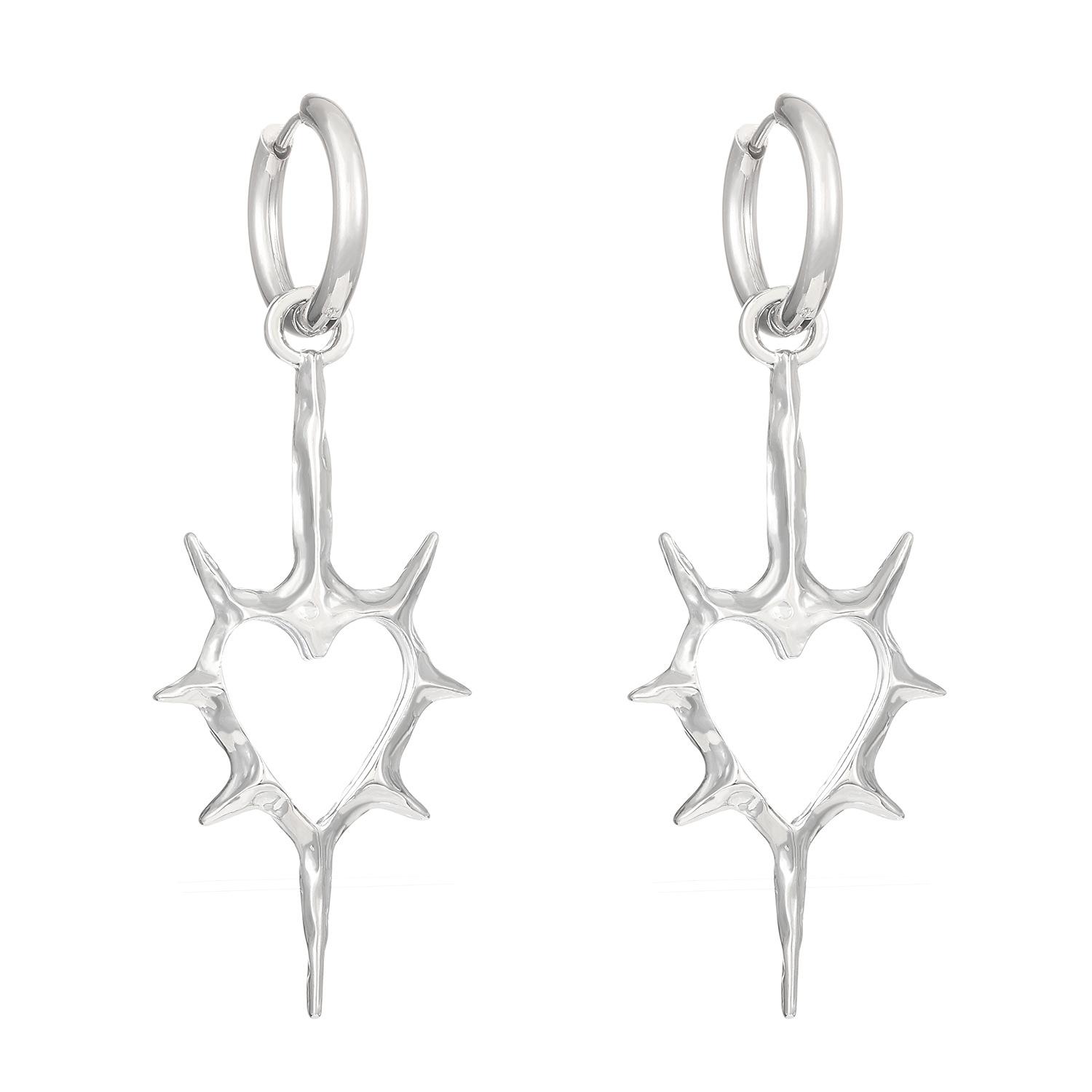 

Trendy Fashionable Design Hollowed Out Thorns Peach Heart Earrings Couple Style Men s Women s Ear Buckle Earrings CDN 1 pair