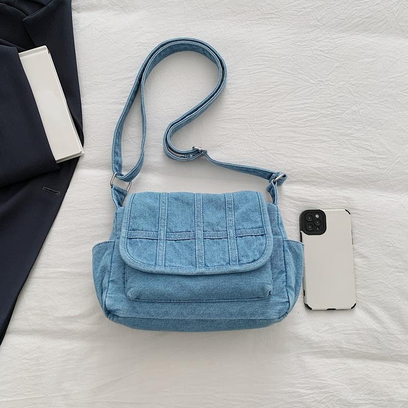 Denim Crossbody Bag for Women – Minimalist Shoulder Bag with Adjustable Strap – Perfect for Casual & Streetwear Styles