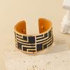 Georgette Luxury Line Shape Decoration Double Sided Interchangeable Leather Women's Fashion Jewelry Party Open Cuff Bracelet