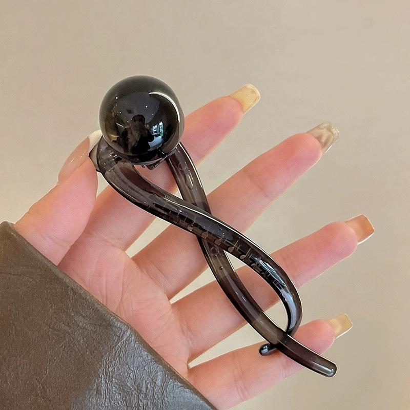 

Retro Atmospheric Coffee Colored Pearl Single Line Grip Clip Women 2024 New High-end Twist Hair Shark At Back Of Head