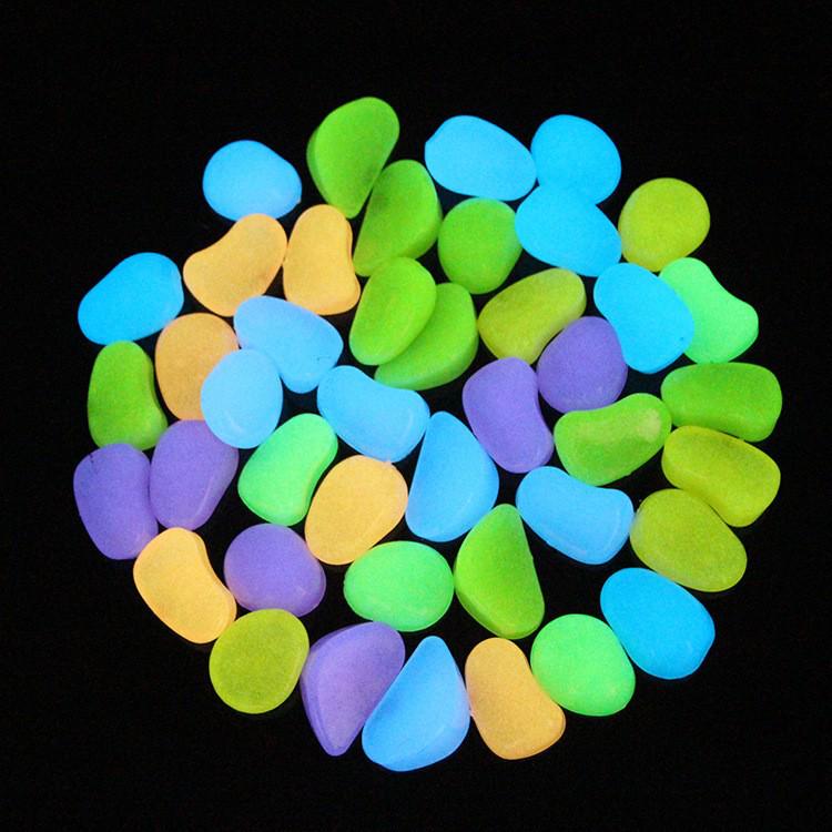 

2.7cm Luminous Fluorite Pebbles for Garden, Aquarium, and Fish Tank Landscaping (3g) Light Orange