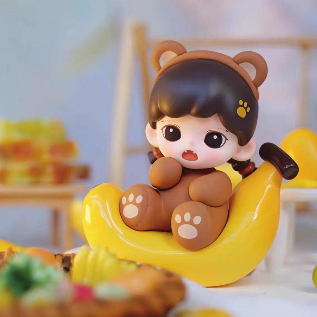 Zoraa Ich liebe Früchte Serie: Pfirsich-Mädchen-Puppe Ornament - Verspieltes Auto-Armaturenbrett Geschenk