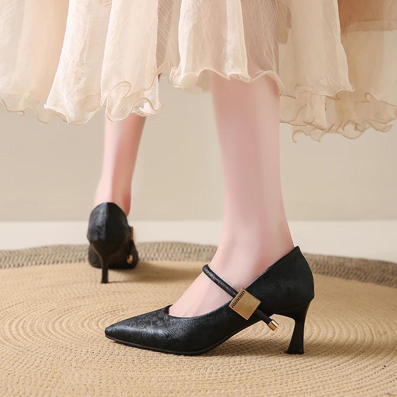 2025 New Outdoor Slip on Women's High Heels Pointed Toe Thin Heels Pumps Elegant Party & Dress Shoes Female Zapatos