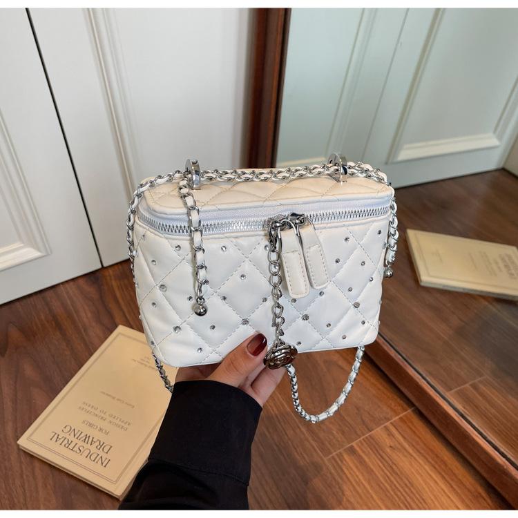 Rhombus chain bag women's new summer niche messenger bag diamond box bucket bag