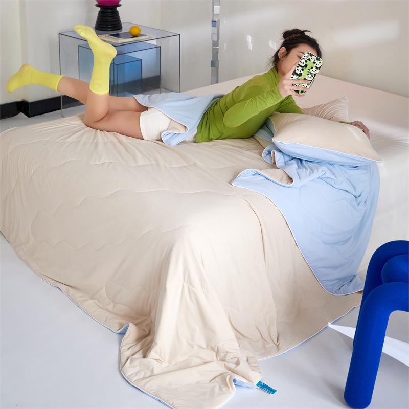 High End Ice Silk Cooling Blanket For Bed Soft Skin Friendly Breathable Summer Quilt Queen Cool Touch Air Conditioner Comforter