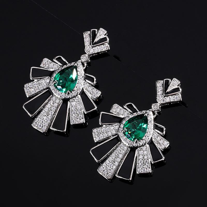 Scallop Green Crystal Earrings Simulation Royal Sapphire Earrings Silver Needle Colored Treasure Zircon Earrings