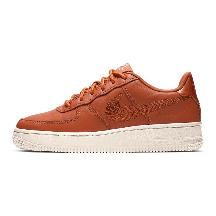 

Nike Air Force 1 Low Premium Embroidered Swoosh Gs AV0750-200 37.5