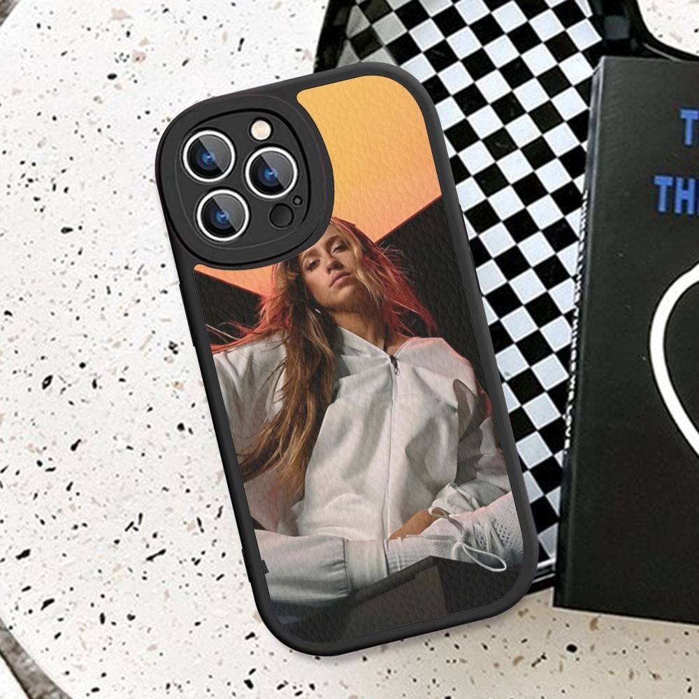 Canadian Female T-Tate Singer M-McRae Leather Phone Case For IPhone 16 16e 15 14 13 12 11 Pro Max Plus Mini Cover