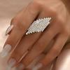 Bestseller High-End, wunderschöne und funkelnde Kristallringe in Europa und Amerika, exquisite geometrische Formen für Frauen, und Ring