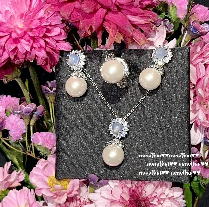 Weißer Mond Litschi Gefrorener Weißer Chalcedon Perlenkette, Wassergeist, Tiefsee Perle Seestern Blume Perlenohrringe
