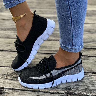 Große Größe Flachboden Fly-Woven Mesh Einzelne Schuhe Damen Atmungsaktiv Farblich Passend Fuß Sport Einzelne Schuhe
