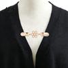 Dress Cincher Clip Hollow Flower Cardigan Sweater Clip, Vintage Women Clothing with Faux Pearl Pearl, for Shawl Pants Anti Slip Scarf Holder