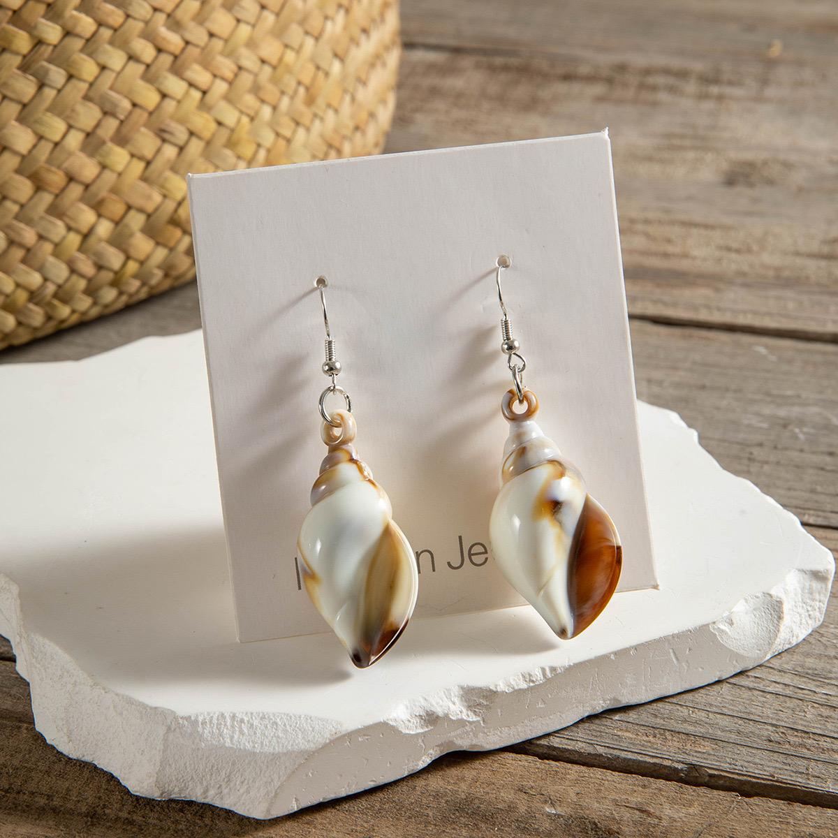 Exaggerated Retro And Personalized Spiral Earrings, Irregular Natural Shell Women s Accessories Gift