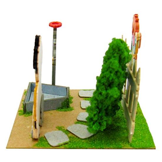 Sankei Studio Ghibli Mini Ponyo on the Cliff by the Sea: Sosuke, Ponyo, and Fujimoto Non-Scale Paper Craft MP07-38