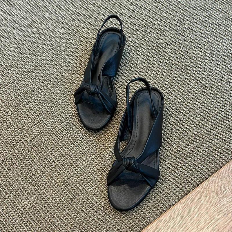 Fashion Flats Women's Sandals Designer Shoes Summer Fashion Slippers 2025 Walking Beach Flip Flops New Dress Slides Casual Woman Shoes