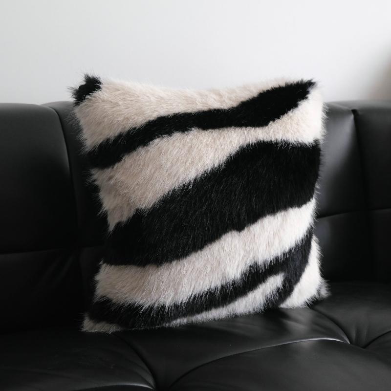 Jmg Clothing Unisex 30X50/45X45/50X50cm Plush Stripe Throw Pillow Cover Modern Luxury Living Room Cushion Cover Decor Home Decorative Pillowcase