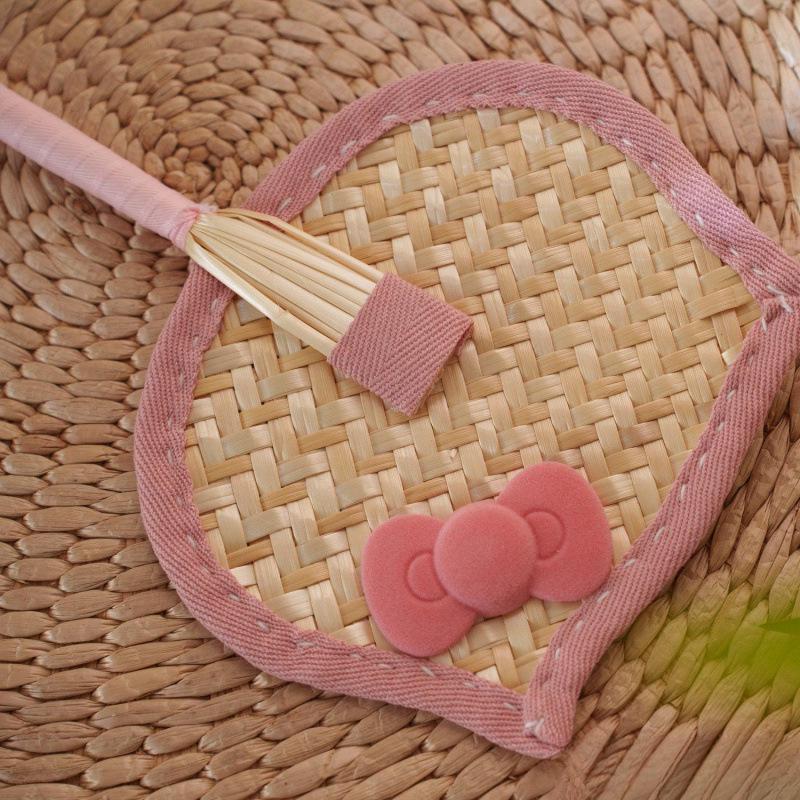 Dancing Girl Summer Mosquito Repellent Hand-Crank Fan