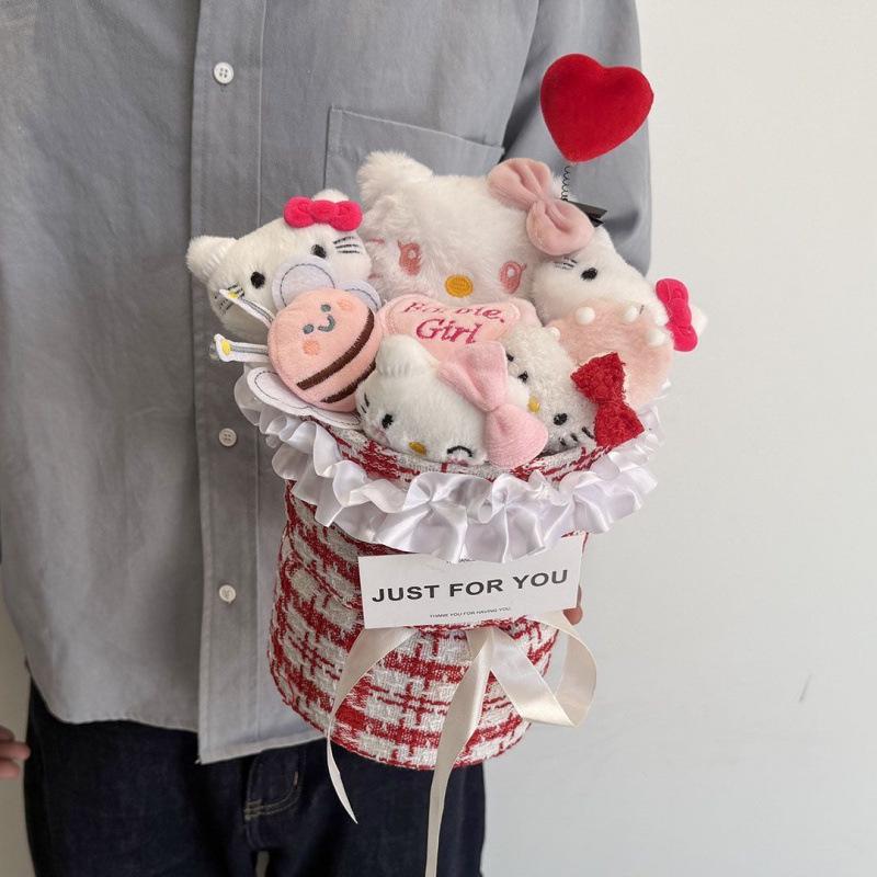 Cartoon-Blumenstrauß für das Geburtstagskind: Cinnamoroll, Kuromi, Pacha und Hund Abschlussgeschenk