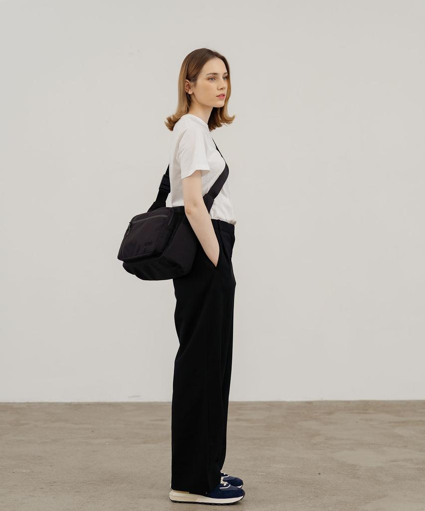 Rowi Unisex Pocket Messenger Bag Cordura Material
