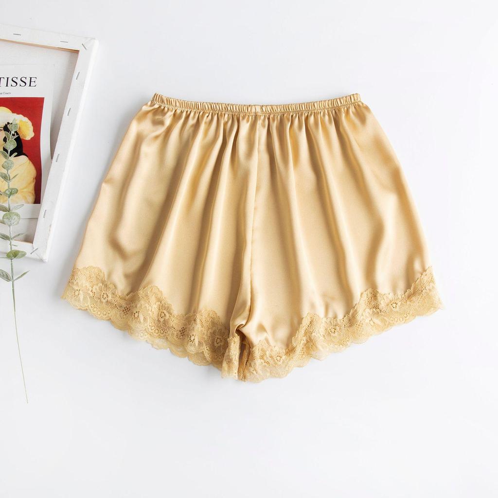 Women's Anti-Exposure Lace Safety Shorts, Lightweight & Non-Curling, Plus Size, Loose Fit for Summer.