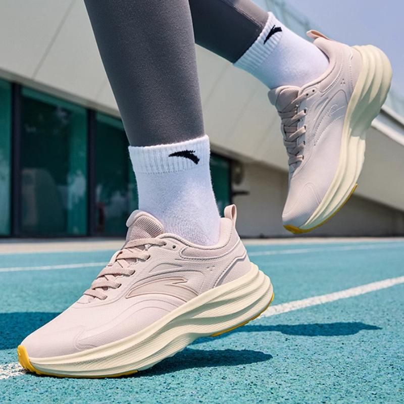 New Anta Light Cloud Slip Resistant Abrasion Resistant Low top Running Shoes Women's Pink 122445506-3