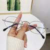 Ultraleichte ovale Fassung Myopiebrille Y2K Damen Retro-Trend Kleine ovale Myopiebrille Neutral HD Anti-Blaulicht-Brille -4.0