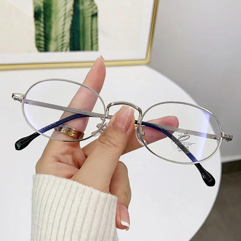 Ultraleichte ovale Fassung Myopiebrille Y2K Damen Retro-Trend Kleine ovale Myopiebrille Neutral HD Anti-Blaulicht-Brille -4.0