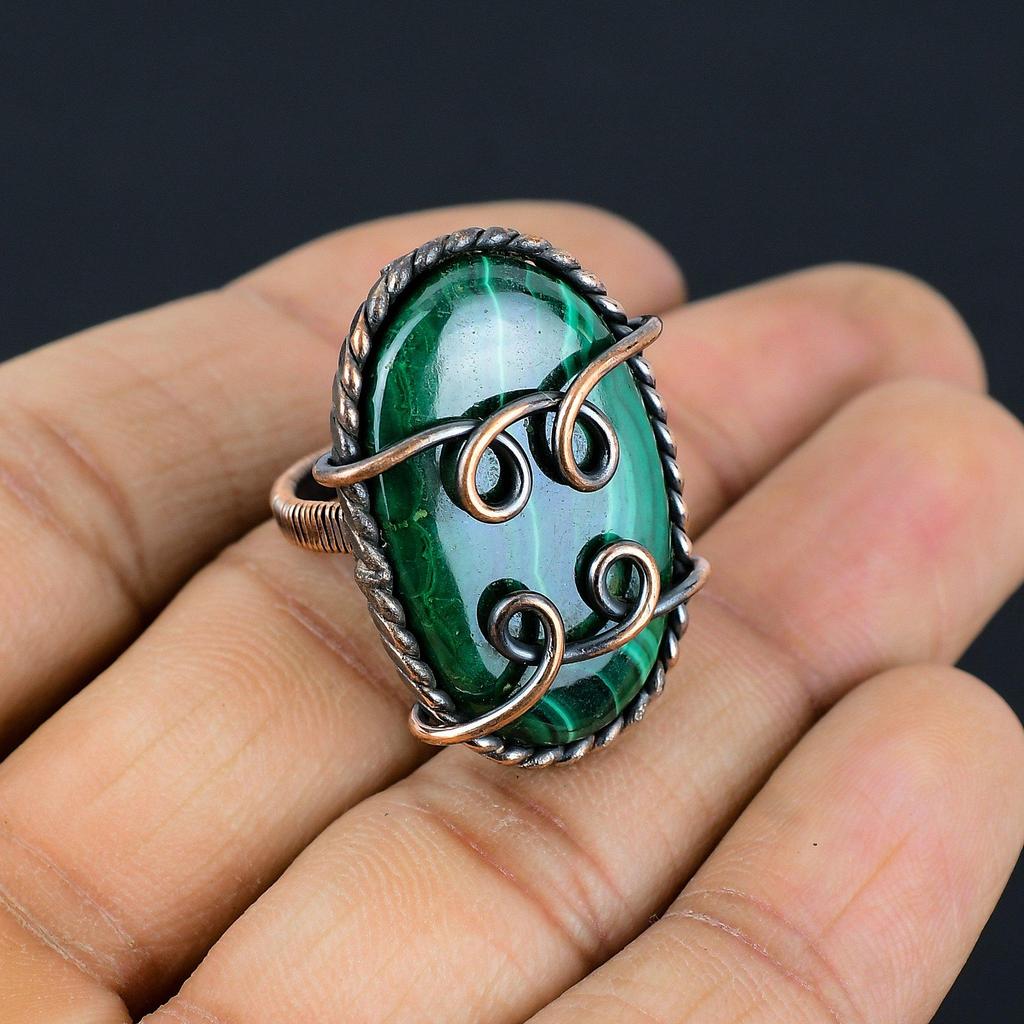 Malachit-Edelstein, Kupferdraht umwickelt, handgefertigter Schmuckring, Geschenk für Frau