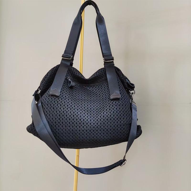 Nylon-Mesh-Tasche für Damen, neue lässige Umhängetasche, große Kapazität, Reisetasche, Trend, großer Reißverschluss, Breitband-Umhängetasche