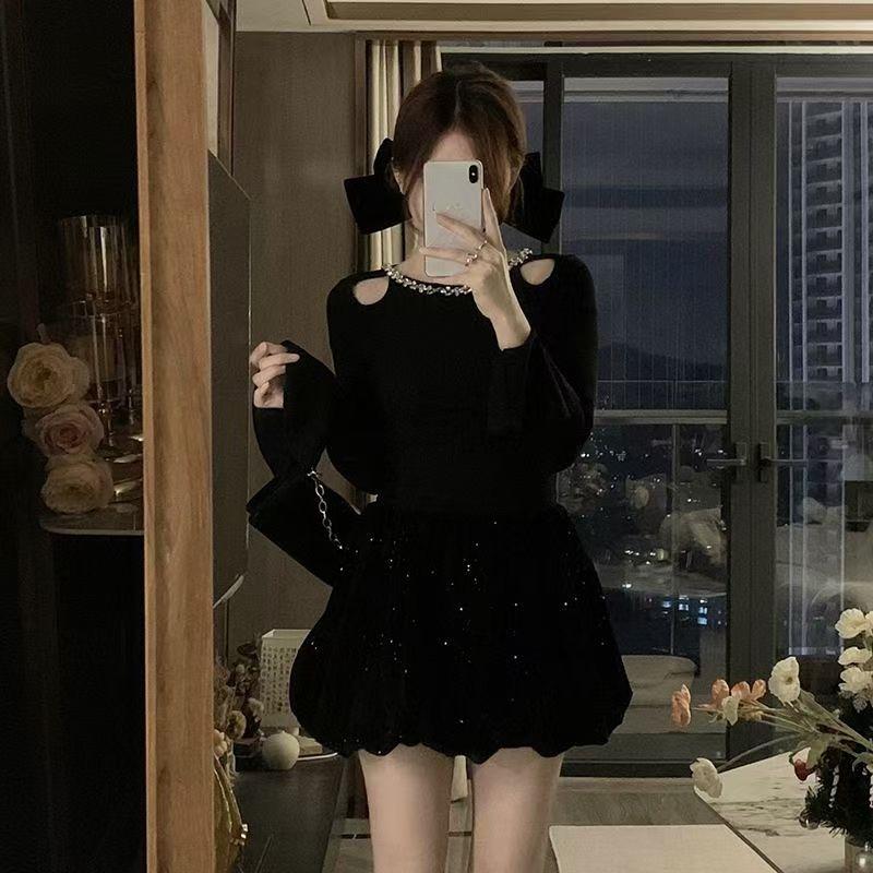 Autumn New Knitted Dress Women's Shoulder Long-sleeved Small Black Dress
