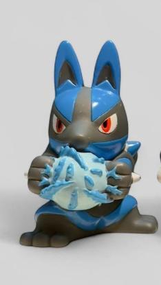 

[USED] Lucario figure