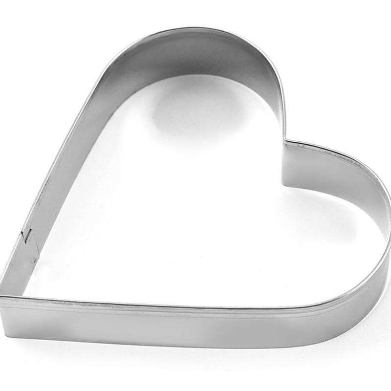 5PCS Stainless Steel Heart Cookie Cutters Valentines Day Biscuits Molds Cake Bakewares Dessert Baking Accessories