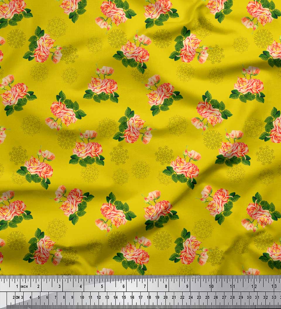 

Тканина Soimoi Grey Japan Crepe Satin Snowflake & Grandiflora Roses Floral Print Тканина на метр 42 дюйма 42 Inch Wide - Poly Crepe жовтий