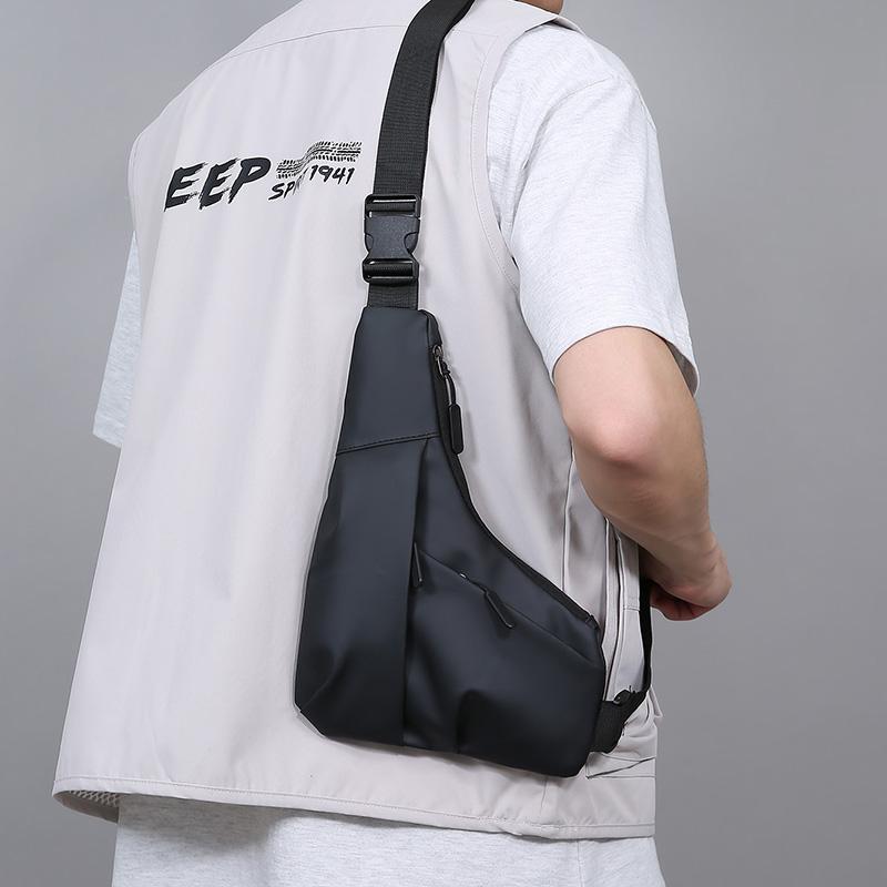 New Men's Chest Bag Guard Against Theft Fashion Sport Crossbody Bag for Commuting Travel Phone Messenger Bags