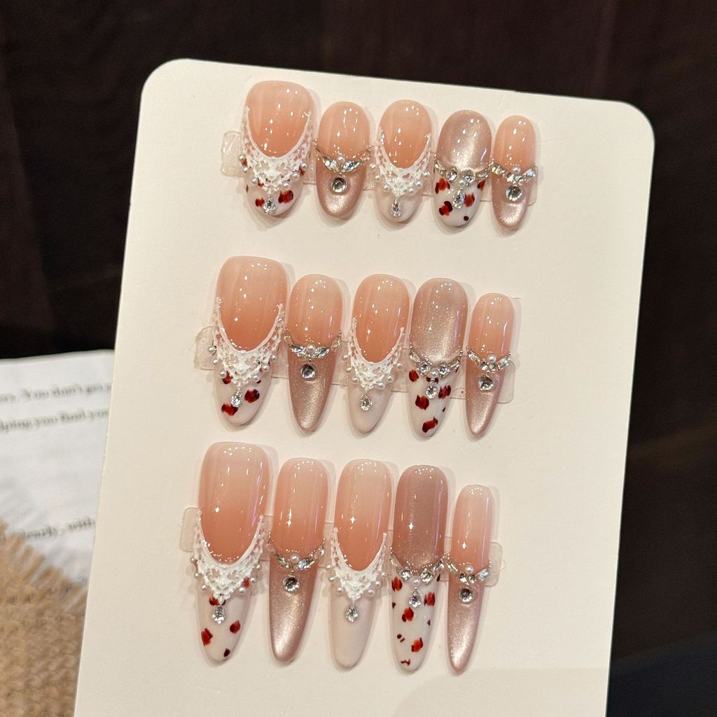 

Handmade Press On Nail French Sparkling High-end Glass Bead Cat Eye 3D Diamond Light Luxury Stiletto/Oval Fake Nail Patch Artificial Nail Reusable Medium Oval XS