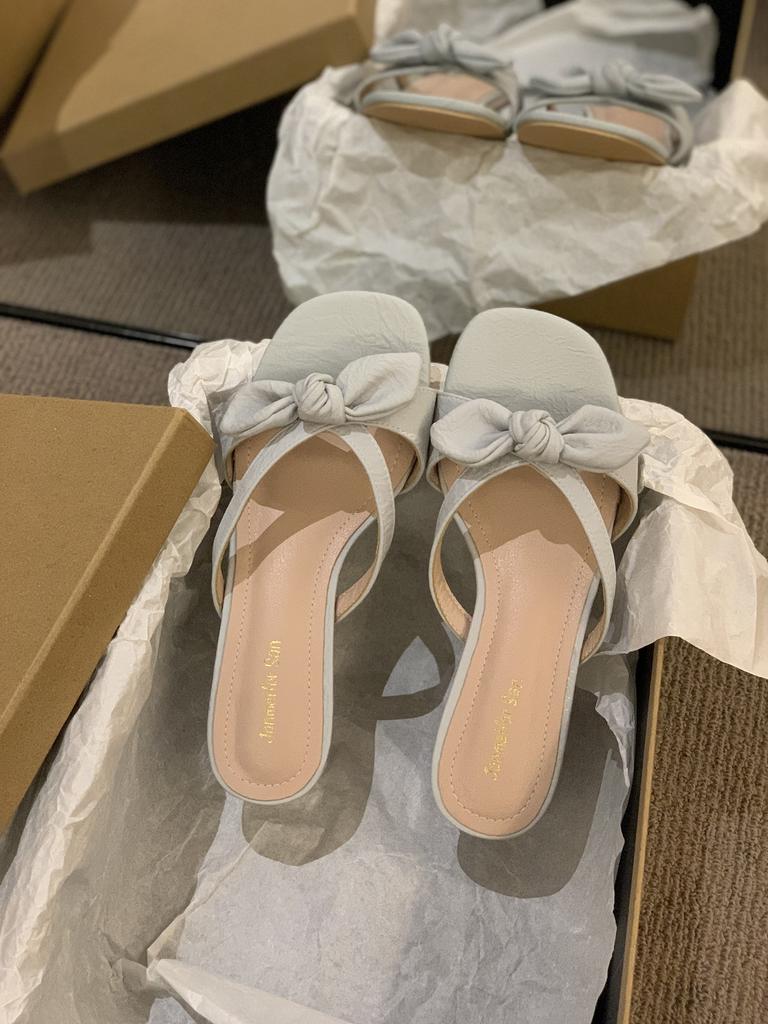 Korean version crystal thick heel bow retro yellow open-toed thin cool slippers fashion women's summer new one-word drag