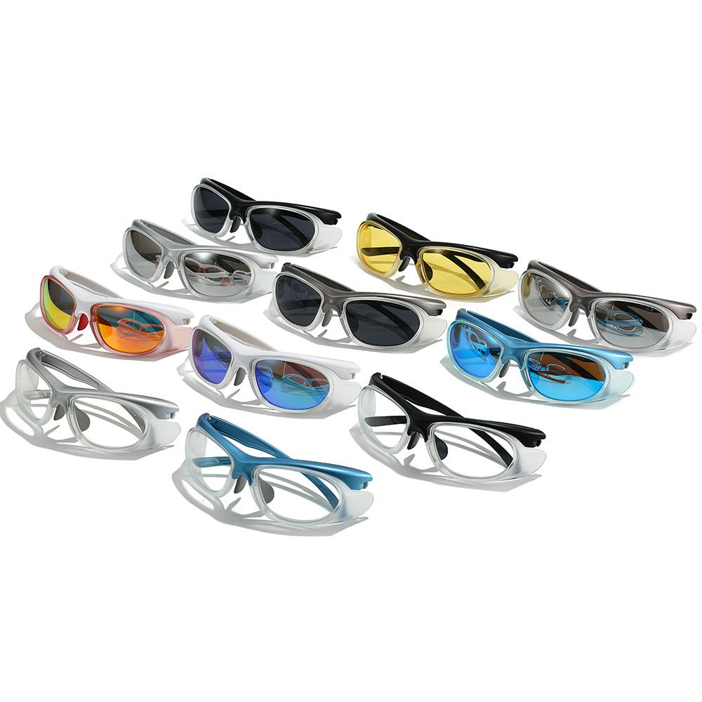 Trendy Sports Sunglasses For Women And Men Stylish Outdoor Cycling Glasses Tech-Inspired Shades For Active Lifestyle And Fas