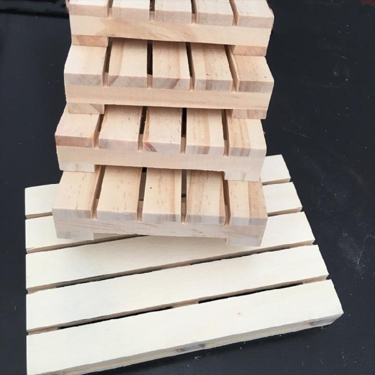 Premium Wood Beverage Coaster Natural Wooden Pallet Coasters for Bars Restaurant